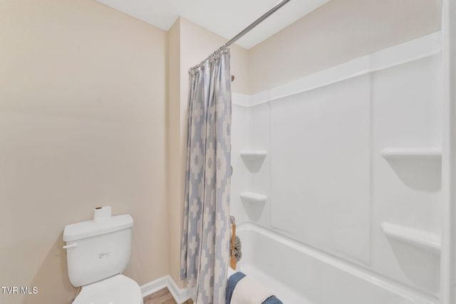 800 Pinhoti Street, Johnson City, TN 37604