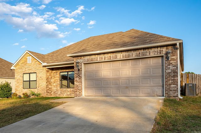 2240 Eldridge Lane, Conway, AR 72032