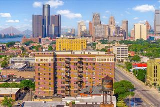 2900 E Jefferson Avenue C5, Detroit, MI 48207