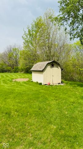 1770 S 825 E, Zionsville, IN 46077