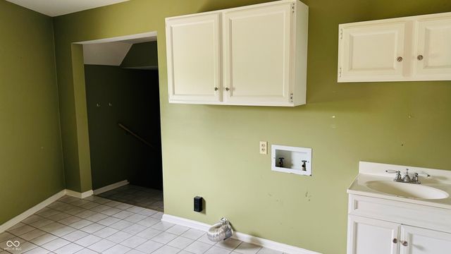 1770 S 825 E, Zionsville, IN 46077