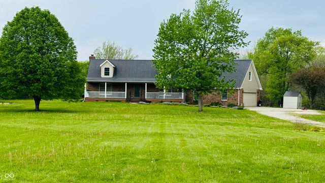 1770 S 825 E, Zionsville, IN 46077
