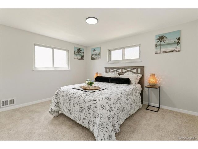 3148 Quentin St, Aurora, CO 80011