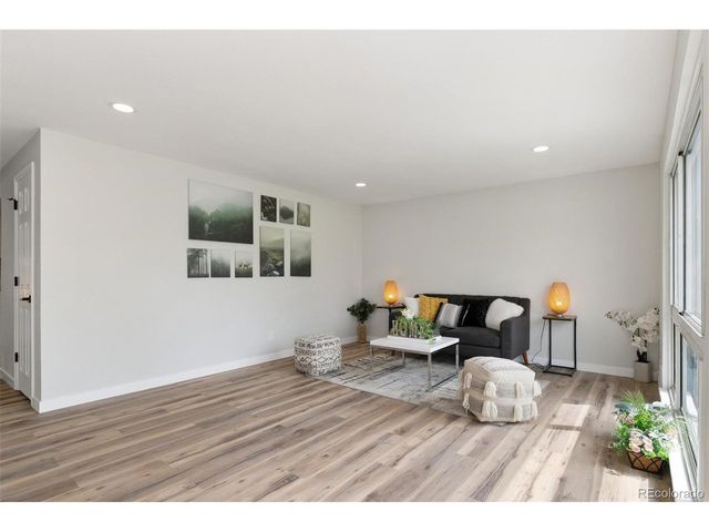 3148 Quentin St, Aurora, CO 80011