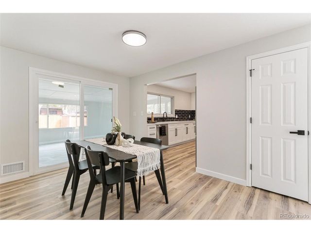 3148 Quentin St, Aurora, CO 80011