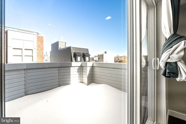 2122 SEARS ST, Philadelphia, PA 19146