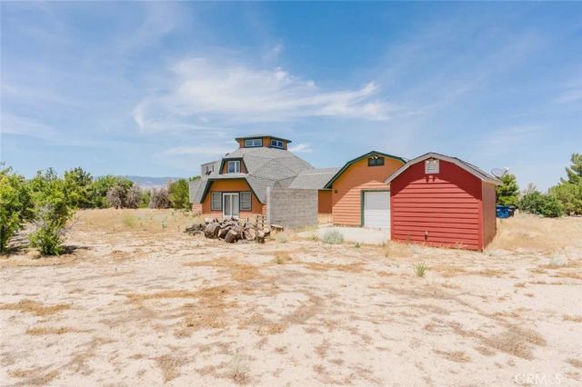 25320 Divinci Avenue, Lancaster, CA 93536