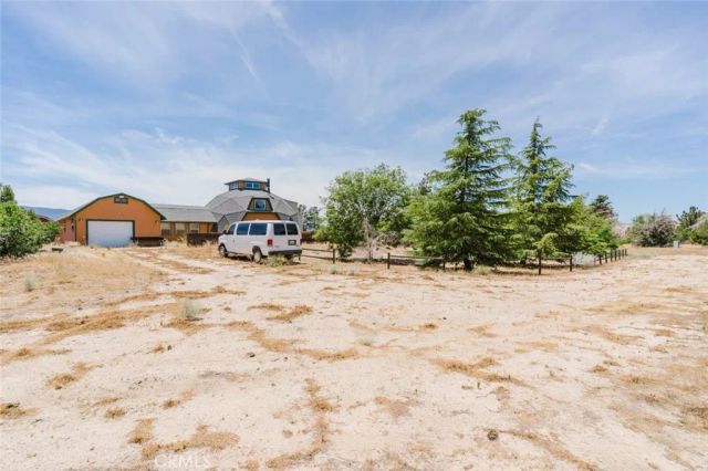 25320 Divinci Avenue, Lancaster, CA 93536