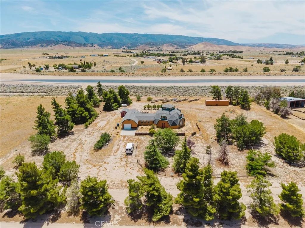 25320 Divinci Avenue, Lancaster, CA 93536