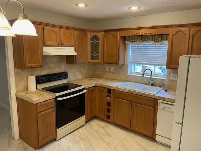 355 Sunshine Drive, Coconut Creek, FL 33066