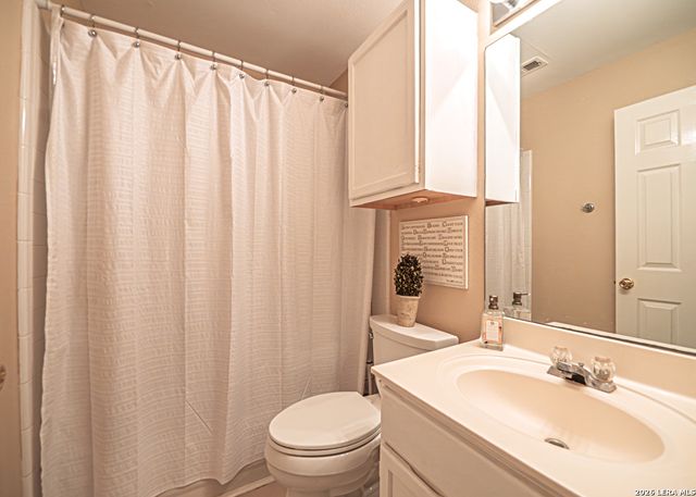 2366 Windmill, San Antonio, TX 78232