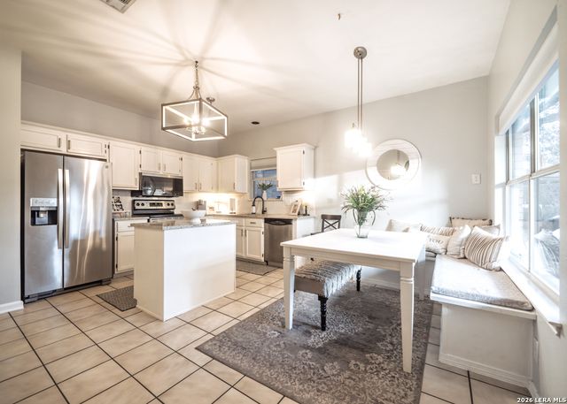 2366 Windmill, San Antonio, TX 78232