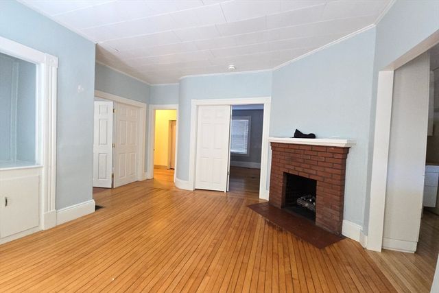 48 Boylston Street 1, Lowell, MA 01852