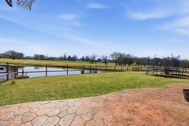 10705 N 154th East Avenue, Owasso, OK 74055