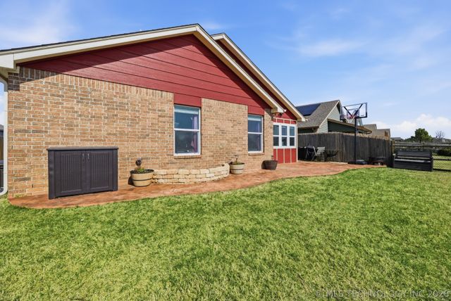 10705 N 154th East Avenue, Owasso, OK 74055