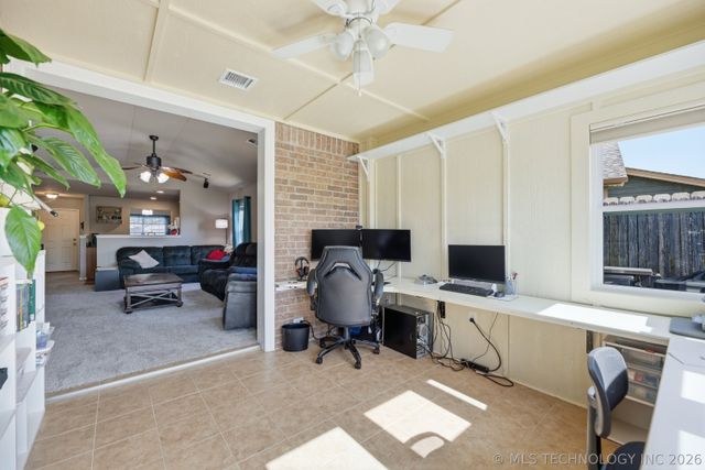 10705 N 154th East Avenue, Owasso, OK 74055