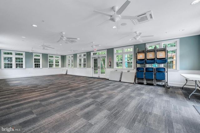 8800 BOSLEY RD #304, Ellicott City, MD 21043