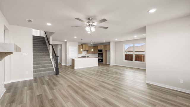 747 Embrace Court, Lavon, TX 75166