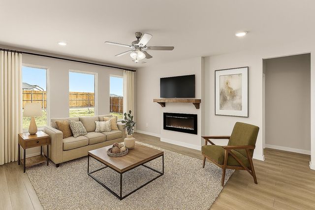 747 Embrace Court, Lavon, TX 75166