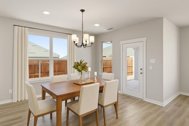 747 Embrace Court, Lavon, TX 75166