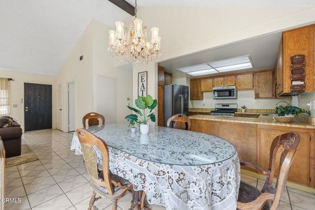 628 Holly Avenue, Oxnard, CA 93036