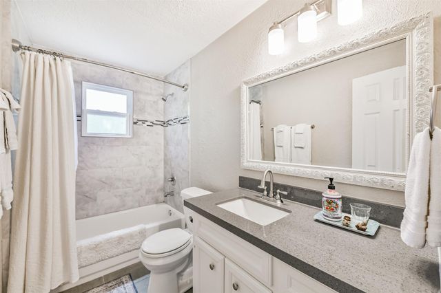 7418 Stephanie Drive, Deer Park, TX 77536
