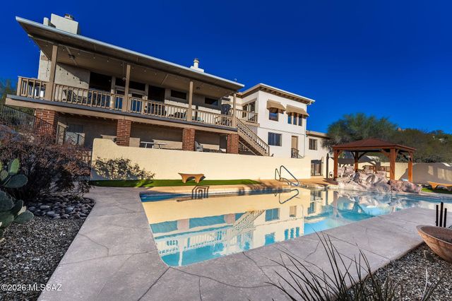 5738 E Camino Del Celador, Tucson, AZ 85750