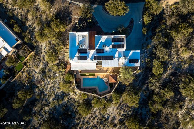 5738 E Camino Del Celador, Tucson, AZ 85750