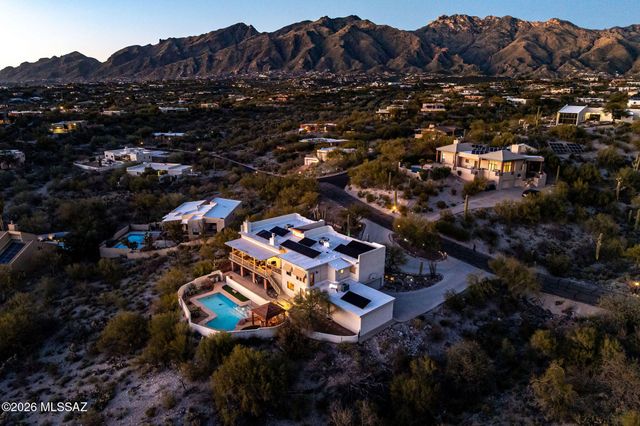 5738 E Camino Del Celador, Tucson, AZ 85750