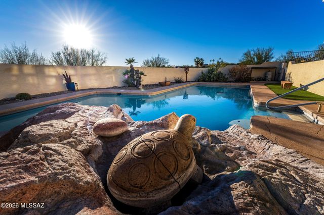 5738 E Camino Del Celador, Tucson, AZ 85750