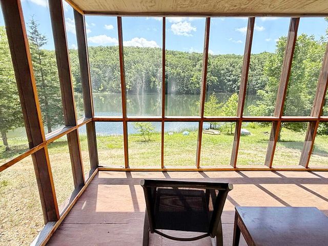 000 SE 1200 Road, Collins, MO 64738