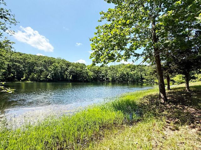 000 SE 1200 Road, Collins, MO 64738