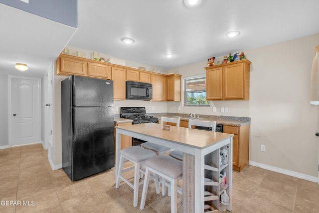 13043 Oscar Chacon Street, San Elizario, TX 79849