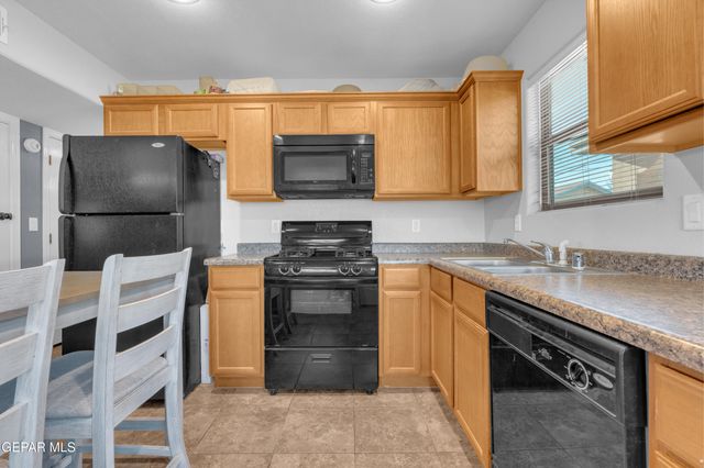 13043 Oscar Chacon Street, San Elizario, TX 79849