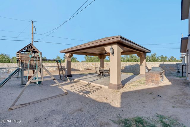 13043 Oscar Chacon Street, San Elizario, TX 79849