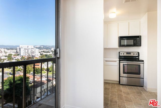 10747 WILSHIRE Boulevard 1105, Los Angeles, CA 90024