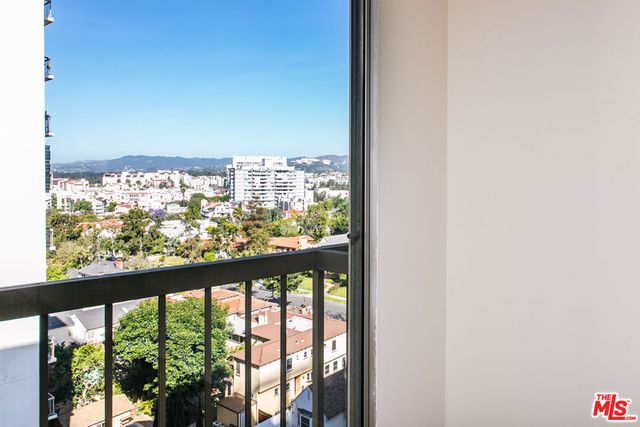 10747 WILSHIRE Boulevard 1105, Los Angeles, CA 90024