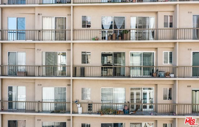 10747 WILSHIRE Boulevard 1105, Los Angeles, CA 90024