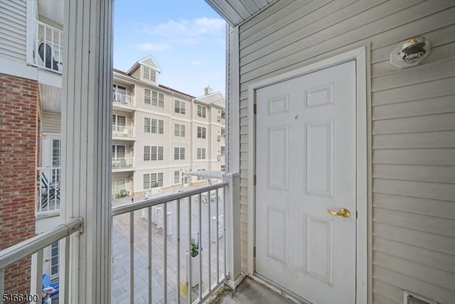 7212 Coventry Ct, Riverdale Boro, NJ 07457