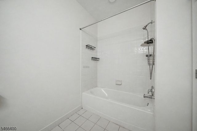 7212 Coventry Ct, Riverdale Boro, NJ 07457