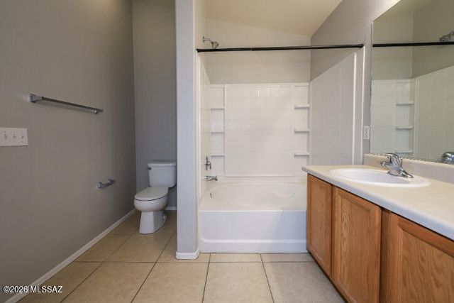 6807 W Quailwood Way, Tucson, AZ 85757