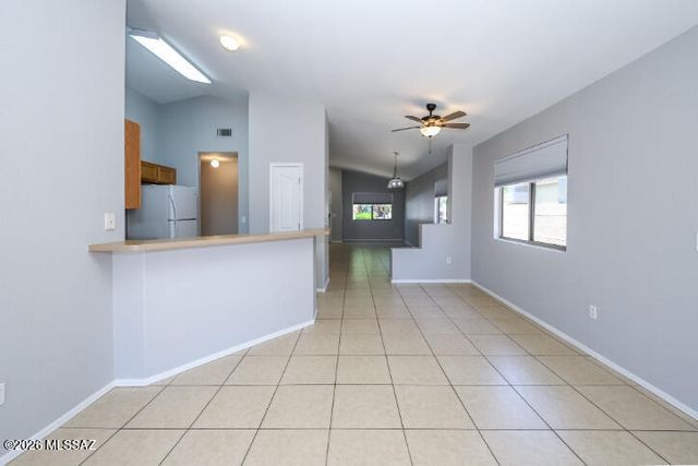 6807 W Quailwood Way, Tucson, AZ 85757