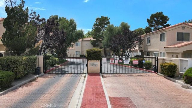 43439 30th West 1, Lancaster, CA 93536