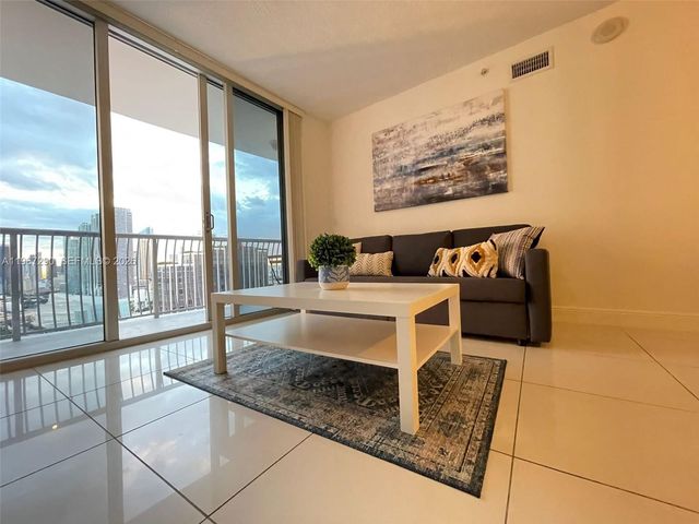 1750 N Bayshore Dr 2710, Miami, FL 33132