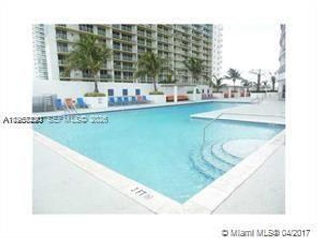 1750 N Bayshore Dr 2710, Miami, FL 33132
