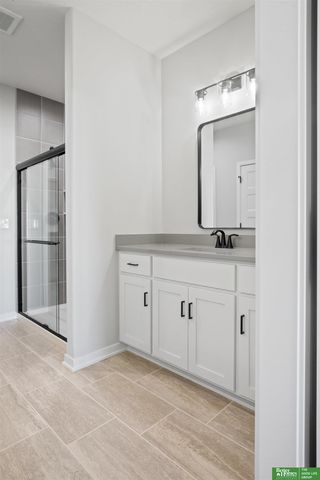 20947 Ellison Avenue, Elkhorn, NE 68022