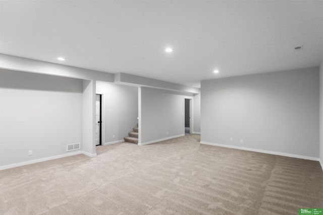 20947 Ellison Avenue, Elkhorn, NE 68022