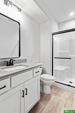 20947 Ellison Avenue, Elkhorn, NE 68022