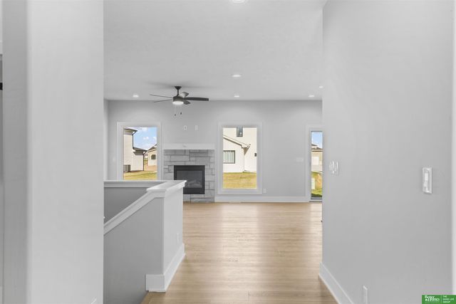 20947 Ellison Avenue, Elkhorn, NE 68022