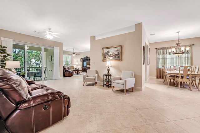9786 Midship Way 203, Royal Palm Beach, FL 33411